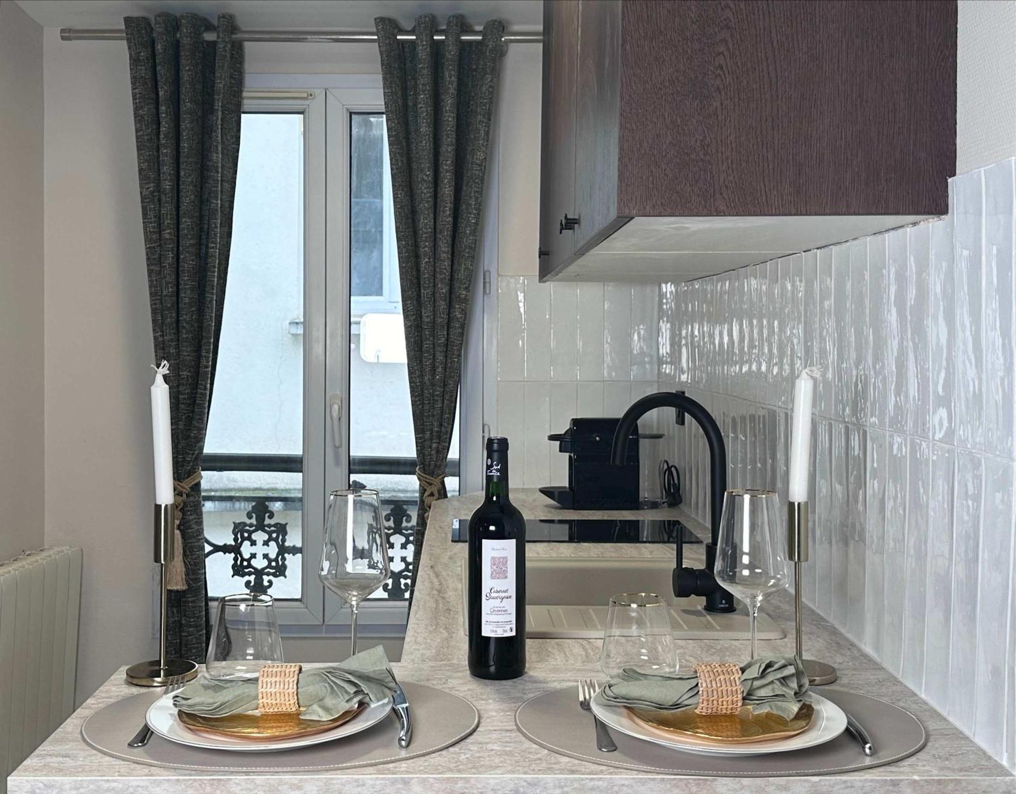 Appartement Charming Studio In Porte De Versailles à Paris Extérieur photo